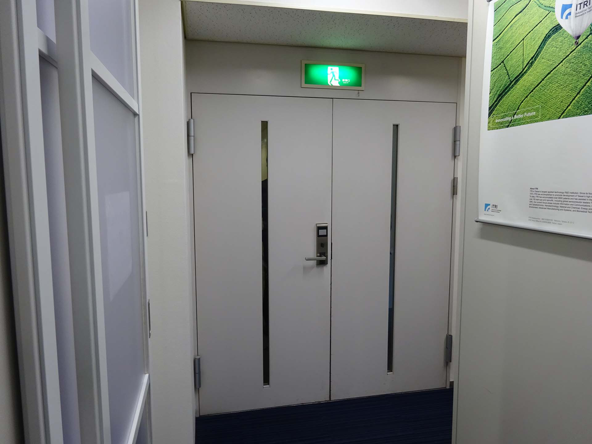 内装工事軽量鉄骨組み