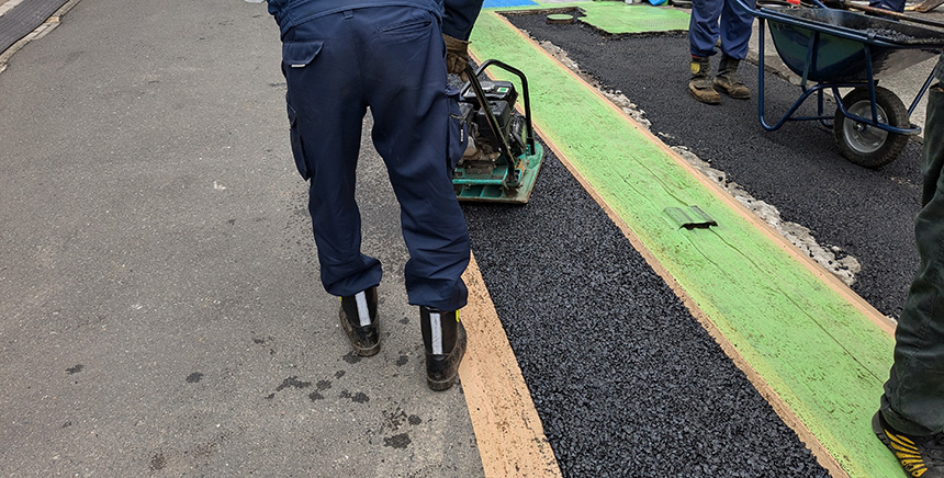 施工中