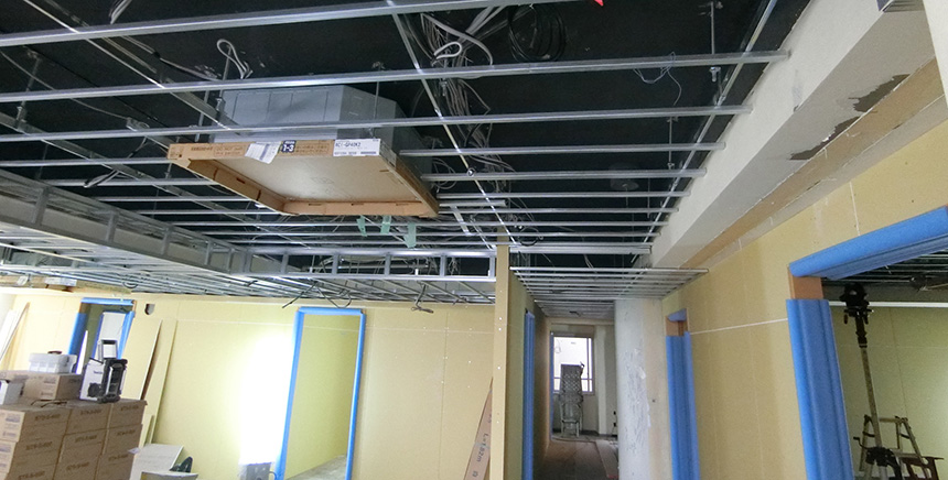 内装工事軽量鉄骨組み